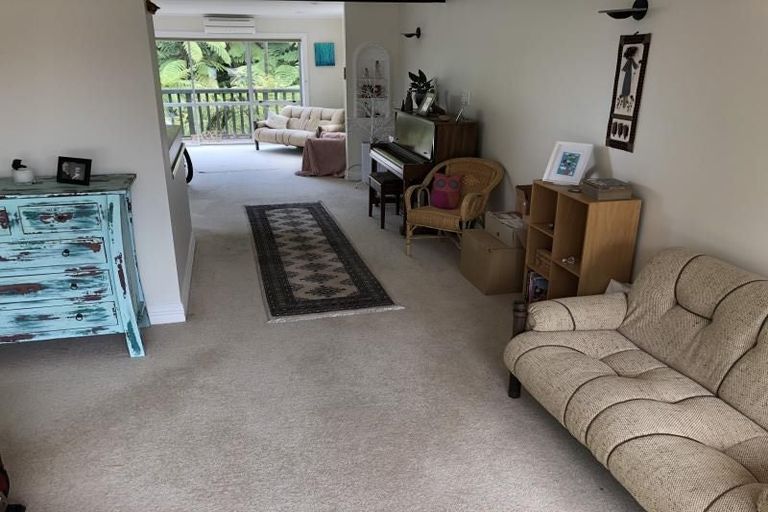 Photo of property in 12 Jacaranda Grove, Maungaraki, Lower Hutt, 5010