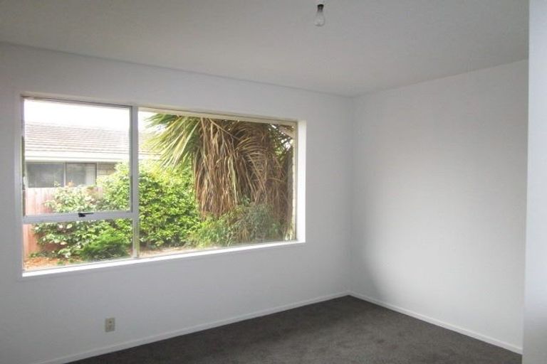 Photo of property in 58 Veitches Road, Casebrook, Christchurch, 8051