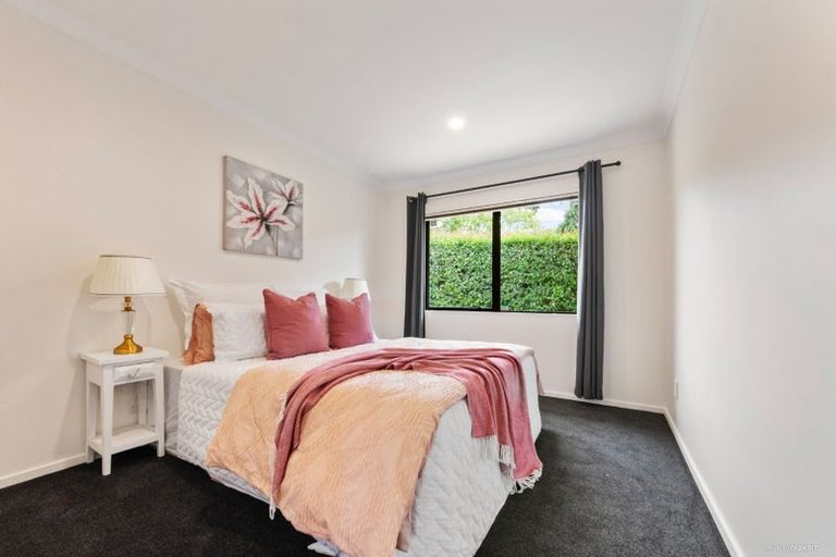 Photo of property in 314 Triangle Road, Massey, Auckland, 0614