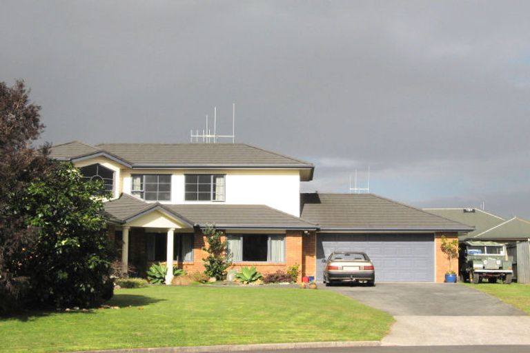 Photo of property in 5 Kenneth Place, Rototuna, Hamilton, 3210