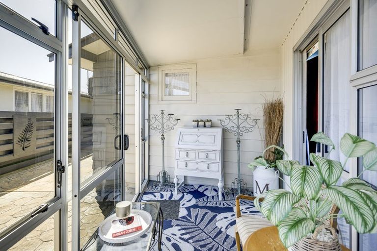 Photo of property in 8 Ngarimu Street, Havelock North, 4130