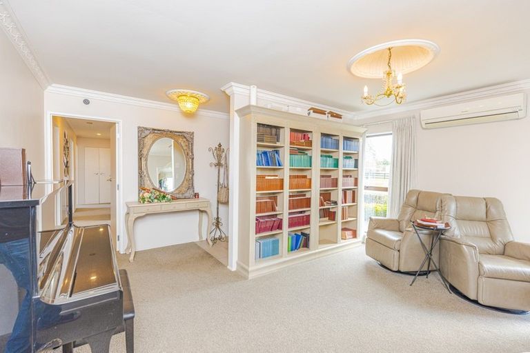 Photo of property in 3 Regent Street, Pahiatua, 4910