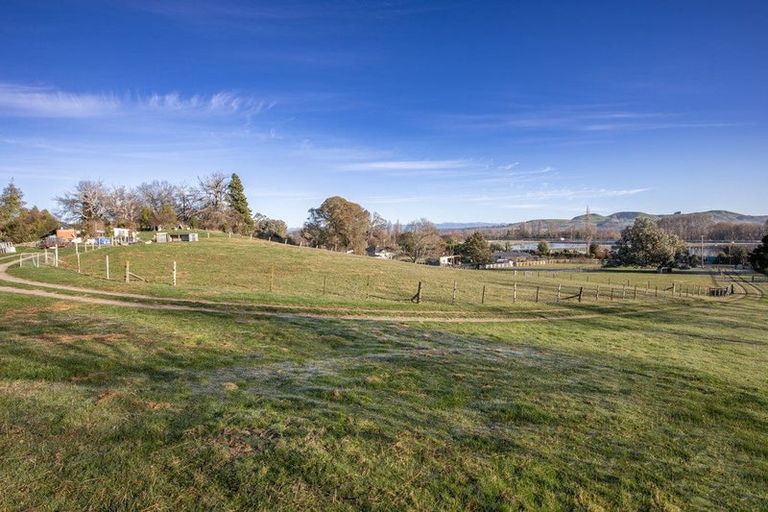 Photo of property in 164 Mount Herbert Road, Waipukurau, 4200