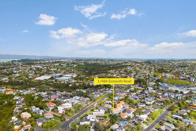 Photo of property in 1/48a Exmouth Road, Northcote, Auckland, 0627