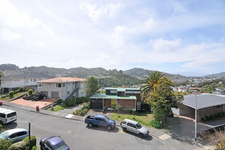 Photo of property in 76b Collier Avenue, Karori, Wellington, 6012