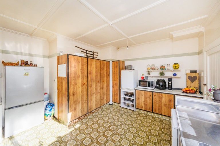Photo of property in 100 Marne Street, Hokowhitu, Palmerston North, 4410