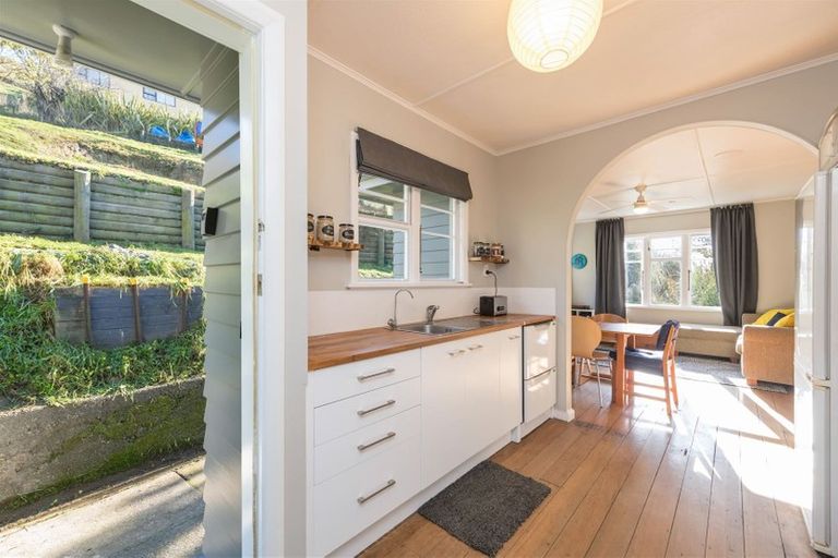 Photo of property in 60 Emano Street, Toi Toi, Nelson, 7010