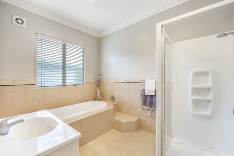 Photo of property in 39 Caversham Drive, Rototuna, Hamilton, 3210