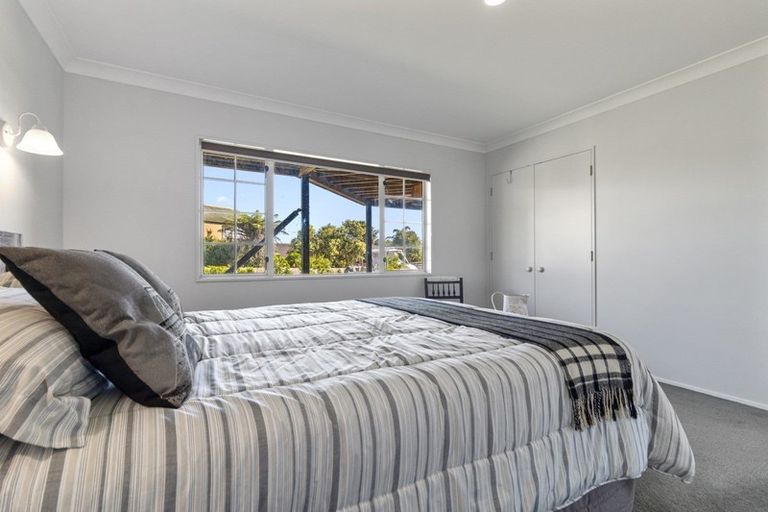 Photo of property in 13 Ruamoana Place, Omokoroa, 3114