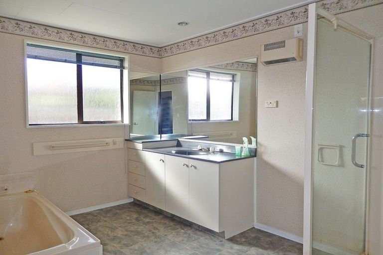 Photo of property in 28 Redcastle Road, Oamaru North, Oamaru, 9400