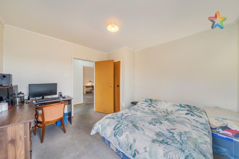 Photo of property in 4a Langford Street, Naenae, Lower Hutt, 5011