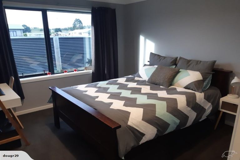 Photo of property in 27 Orbell Crescent, Te Anau, 9679