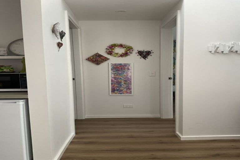 Photo of property in 104 Elizabeth Street, Mount Victoria, Wellington, 6011