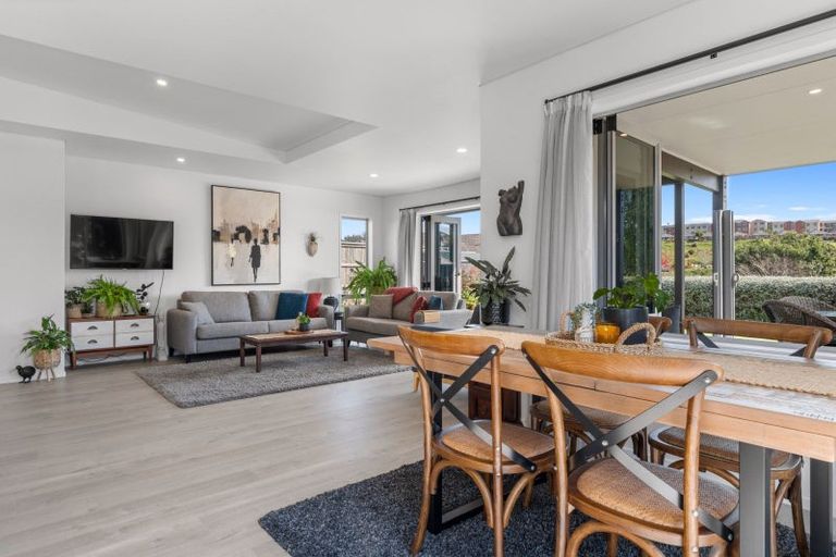 Photo of property in 39 Athfield Drive, Bethlehem, Tauranga, 3110