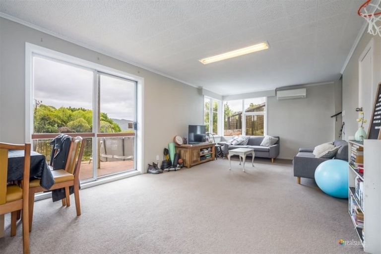 Photo of property in 18 Major Drive, Kelson, Lower Hutt, 5010