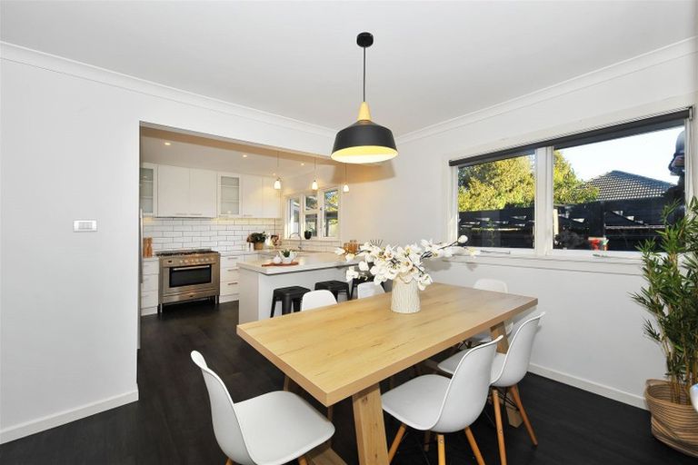 Photo of property in 222 Condell Avenue, Papanui, Christchurch, 8053