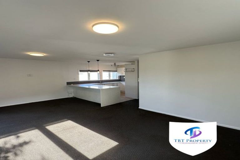 Photo of property in 78 Friedlanders Road, Manurewa, Auckland, 2102
