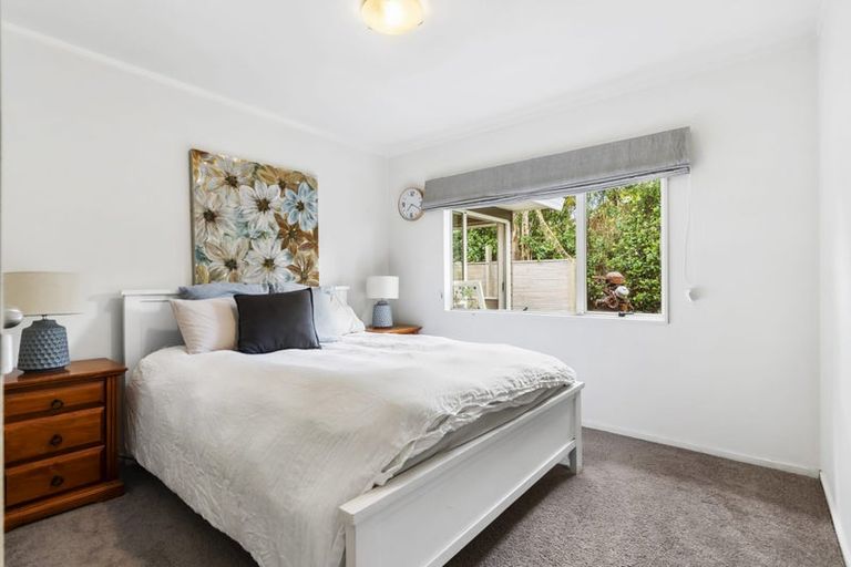 Photo of property in 82 Arran Road, Browns Bay, Auckland, 0630