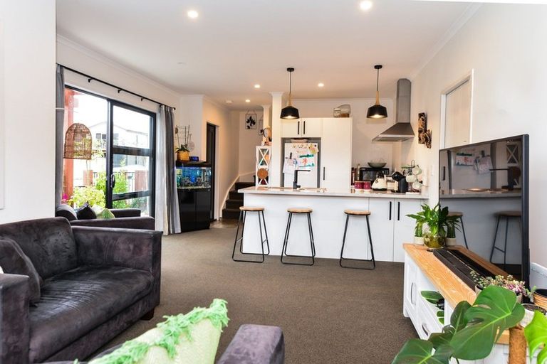 Photo of property in 1/19 Dowding Street, Melville, Hamilton, 3206