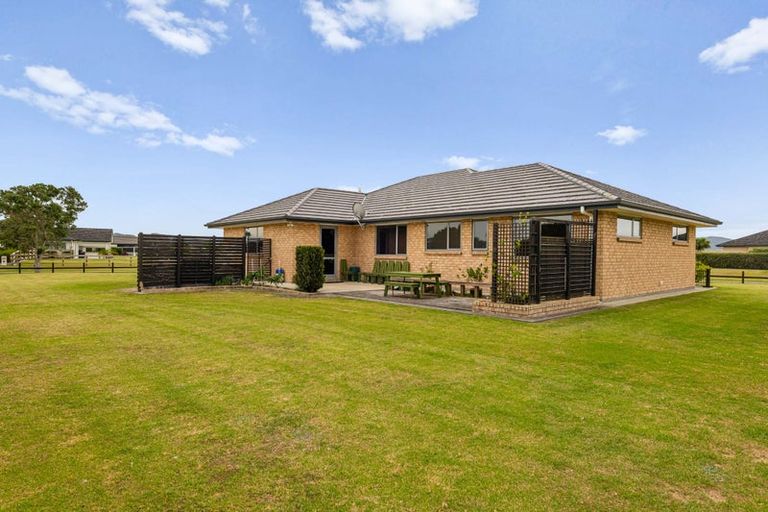 Photo of property in 2 Settlers View, Waipu, 0510