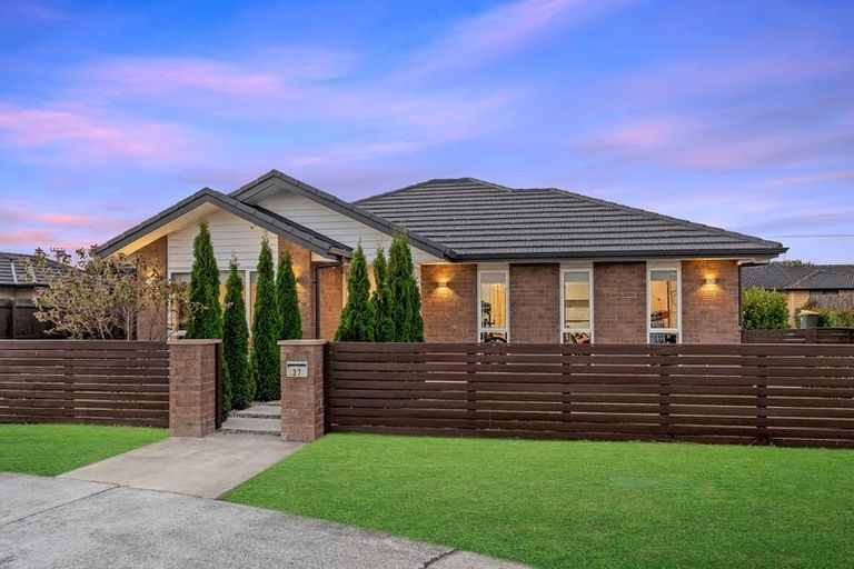Photo of property in 37 Wellfield Drive, Papakura, 2110