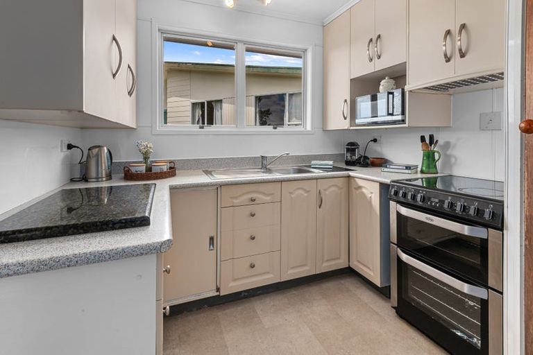 Photo of property in 27 Paramount Parade, Tikipunga, Whangarei, 0112