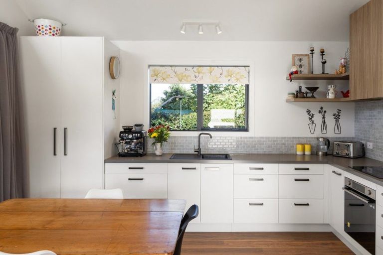 Photo of property in 16 Cowley Drive, Leamington, Cambridge, 3432