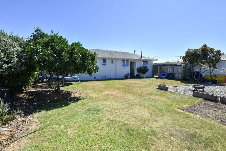 Photo of property in 8 Barrett Place, Carterton, 5713