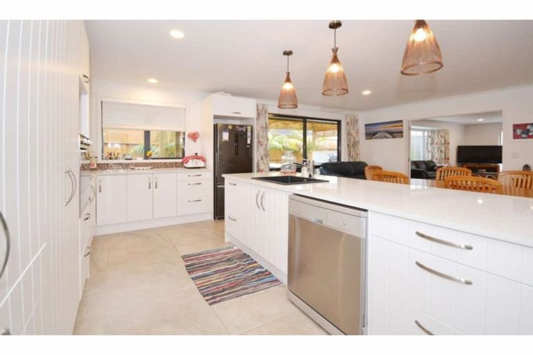 Photo of property in 20 Charlotte Kemp Drive, Kerikeri, 0230