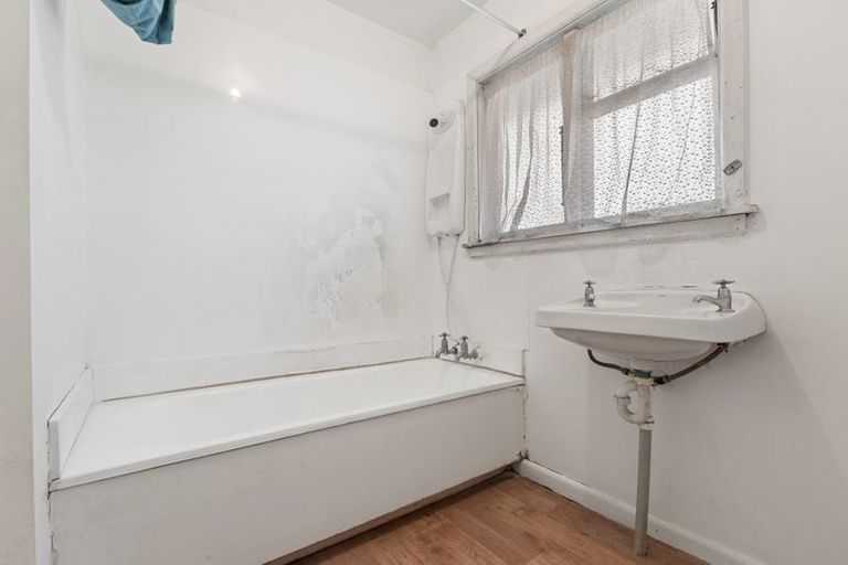 Photo of property in 66 Eureka Street, Aranui, Christchurch, 8061