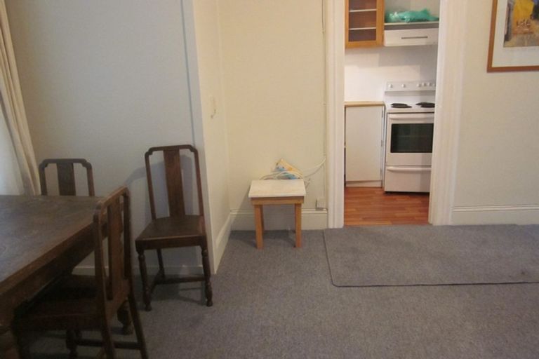 Photo of property in 18 Portland Crescent, Thorndon, Wellington, 6011