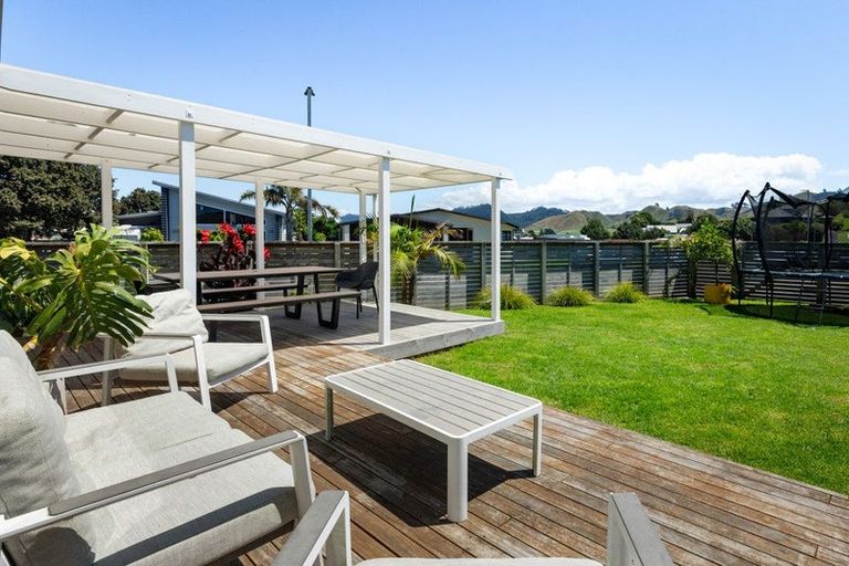 Photo of property in 7 Seafoam Place, Waihi Beach, 3611