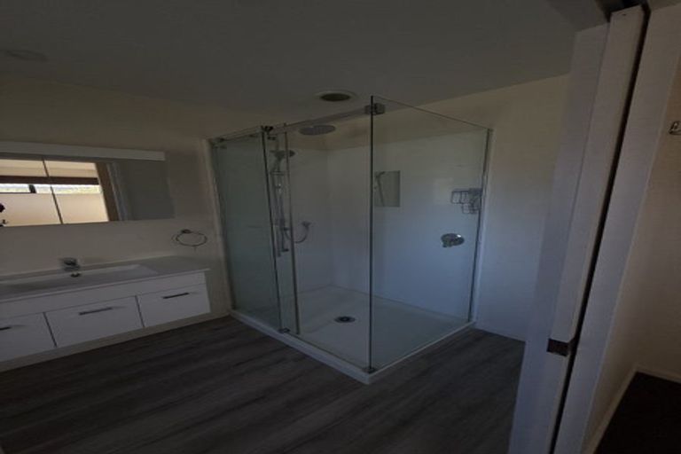 Photo of property in 36 Kaniere Avenue, Hei Hei, Christchurch, 8042