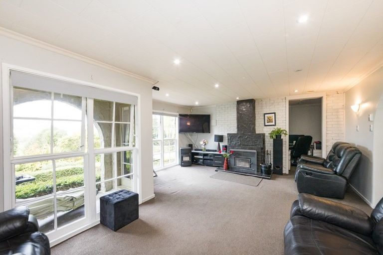 Photo of property in 77 Grove Road, Ashhurst, Palmerston North, 4470