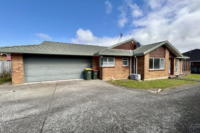 Photo of property in 2/48 Seabrook Avenue, New Lynn, Auckland, 0600