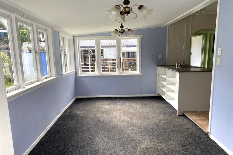 Photo of property in 6 Tatahi Street, Te Puru, Thames, 3575