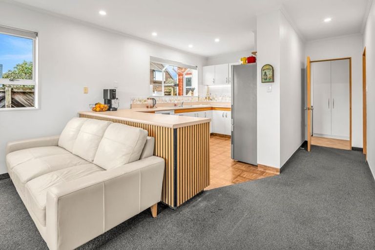 Photo of property in 12 Logan Place, Blenheim, 7201