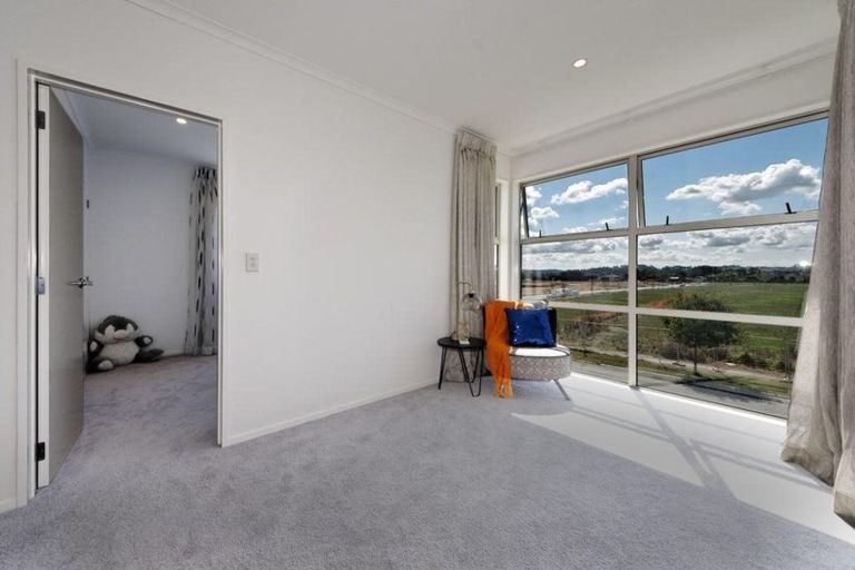 Photo of property in 29 Whenuapai Drive, Whenuapai, Auckland, 0618