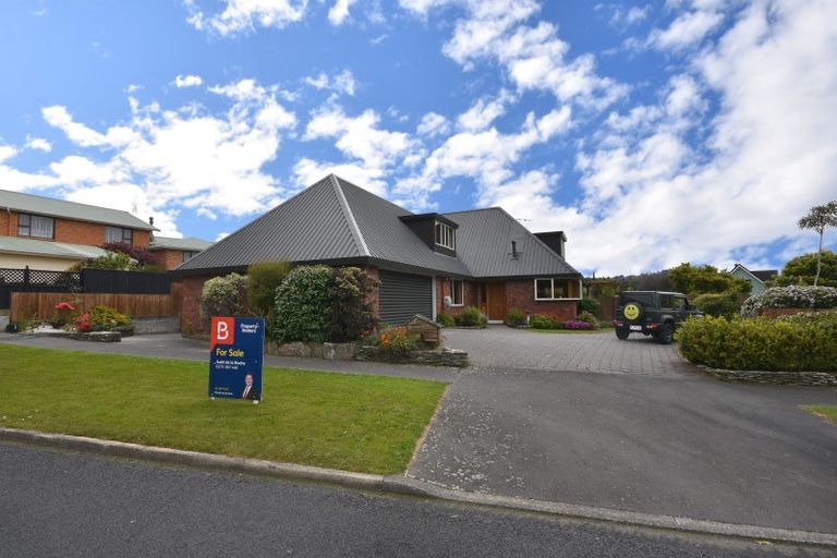 Photo of property in 19 Walton Park Avenue, Fairfield, Dunedin, 9018