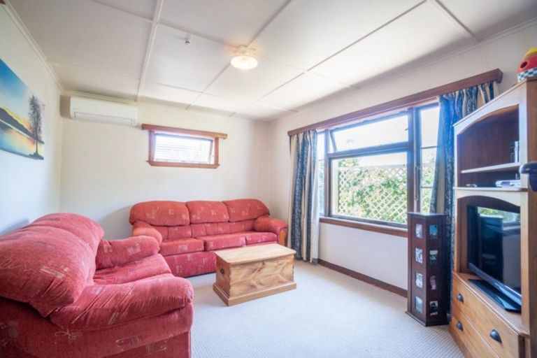 Photo of property in 244 Botanical Road, Takaro, Palmerston North, 4412