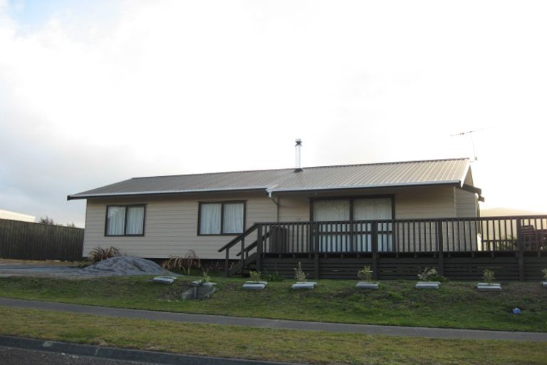 Photo of property in 35 Te Waaka Terrace, Kuratau, Turangi, 3381