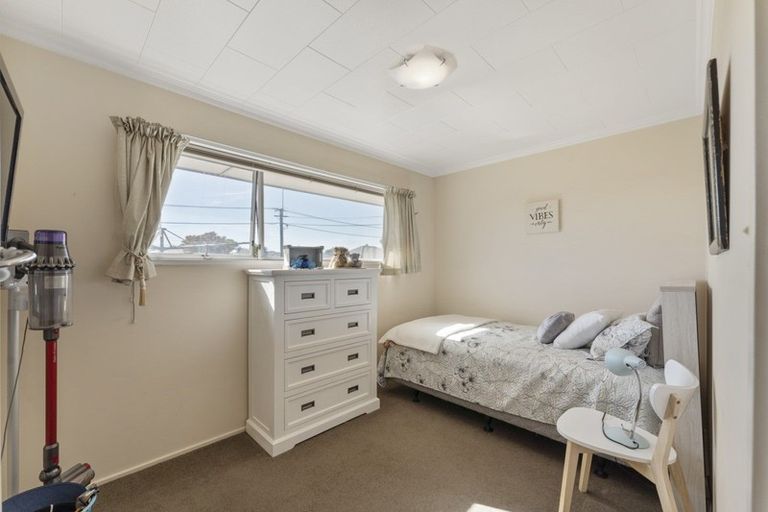 Photo of property in 1/109 Gayhurst Road, Dallington, Christchurch, 8061