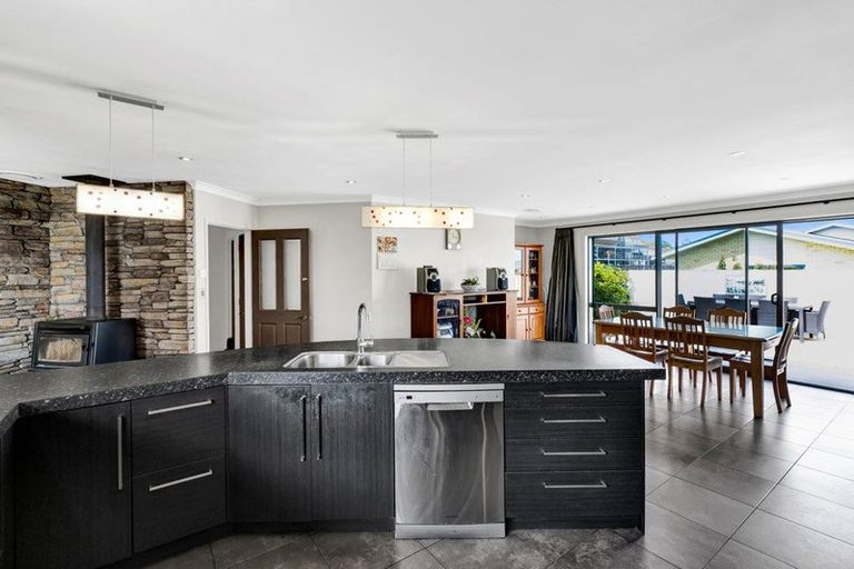 Photo of property in 50b Penrod Drive, Bell Block, New Plymouth, 4312