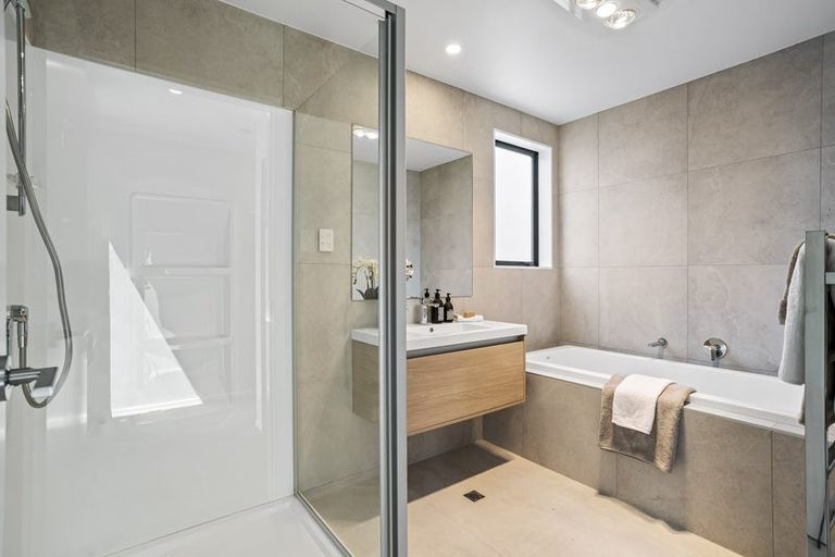 Photo of property in 18 Clark Road, Hobsonville, Auckland, 0616