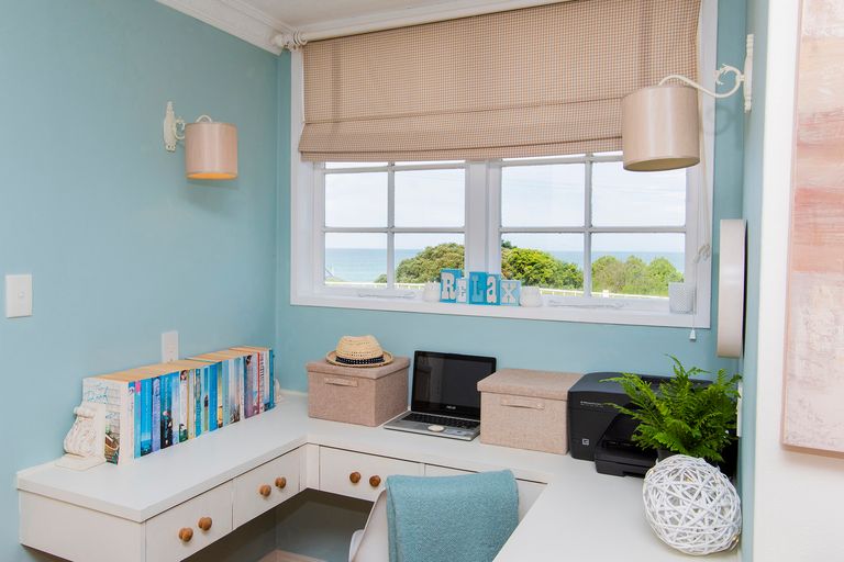 Photo of property in 9 Moana Road, Okitu, Gisborne, 4010