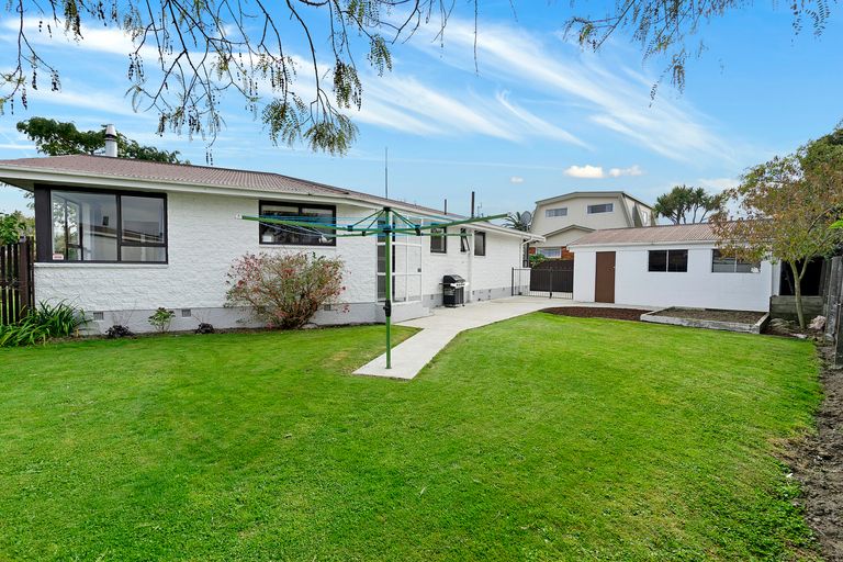 Photo of property in 8 Hussar Place, Hoon Hay, Christchurch, 8025