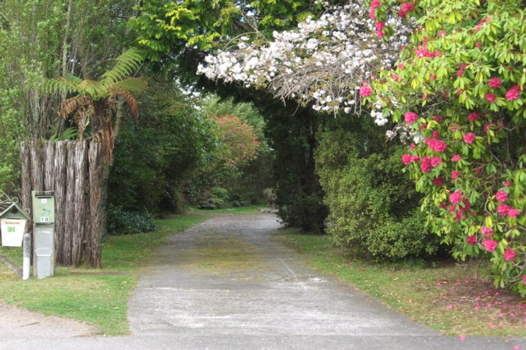 Photo of property in 19 Clyde Street, Utuhina, Rotorua, 3015
