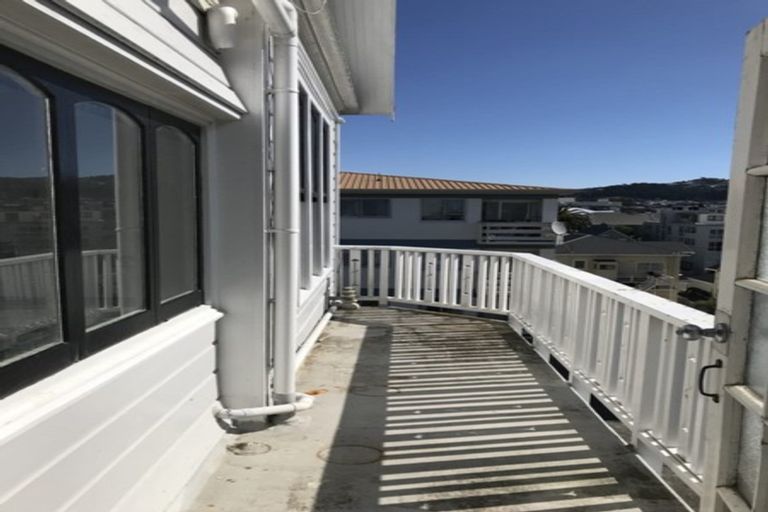 Photo of property in 7a Hawker Street, Mount Victoria, Wellington, 6011