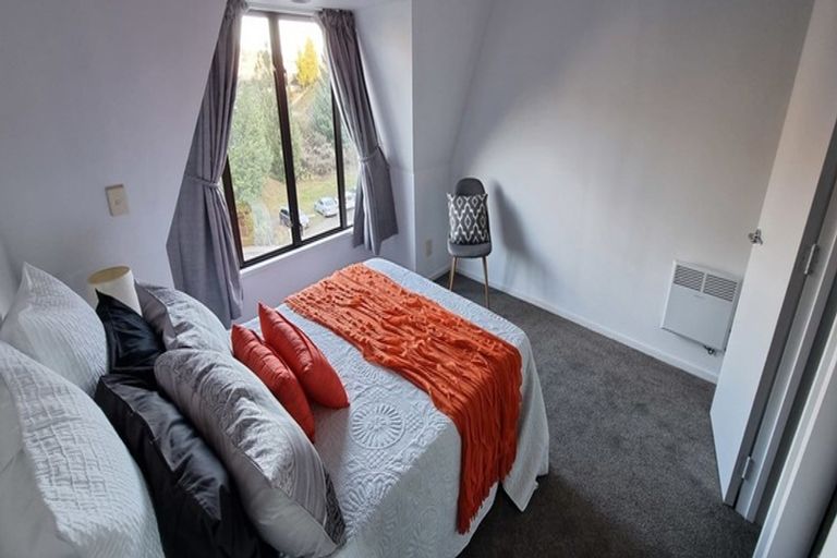 Photo of property in Goldridge Apartments, 21/43 Goldridge Way, Queenstown, 9300