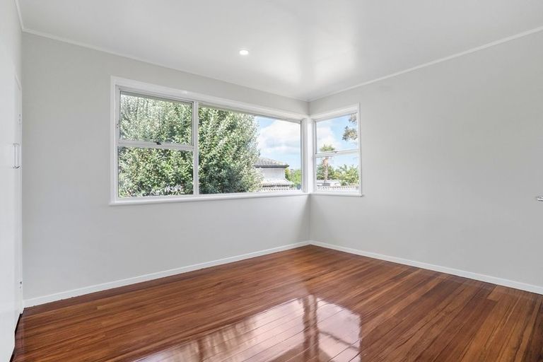 Photo of property in 10 Benmore Place, Manurewa, Auckland, 2102